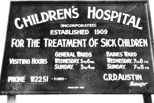 A 1909 children's hospital sign listing restricted visiting hours